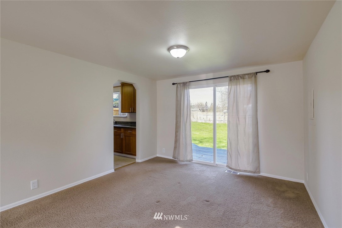 11652 Southeast 164th Street Renton, WA 98058 - Photo 10 of 27 Gallery Image 10