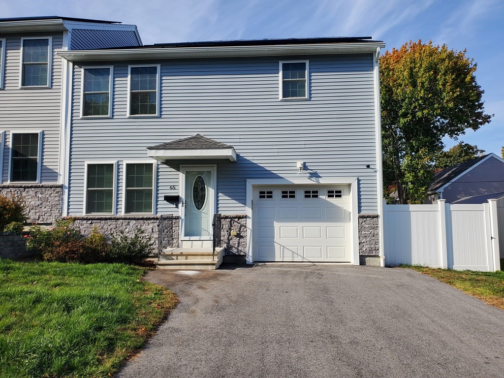 65 Kenberma Road Worcester, MA 01604 - Photo 1 of 42 Gallery Image 1