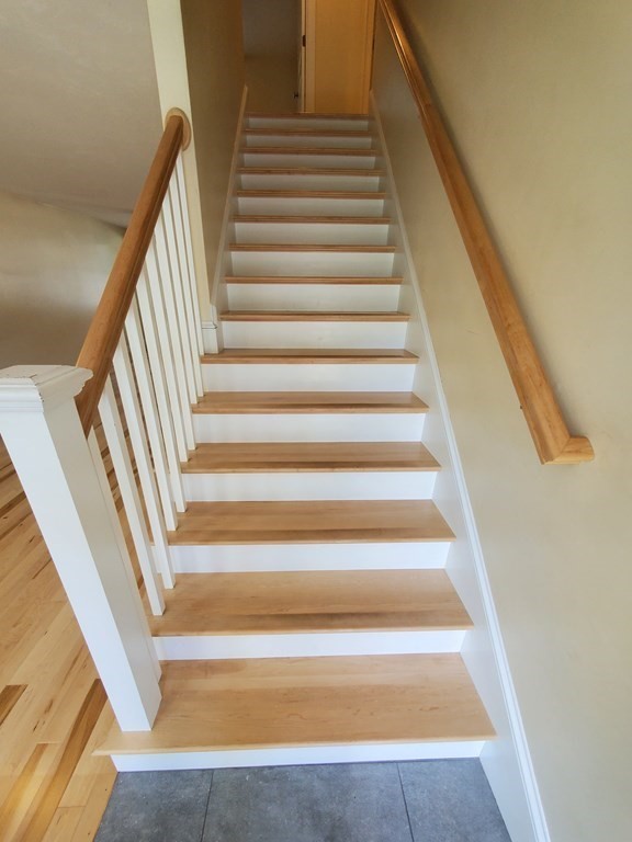 65 Kenberma Road Worcester, MA 01604 - Photo 15 of 42 Gallery Image 15