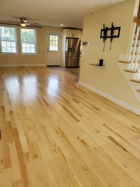 65 Kenberma Road Worcester, MA 01604 - Photo 8 of 42 Gallery Image 8