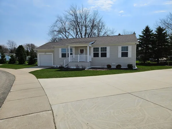 $174,900 | 6543 West Meadowlark Drive, Jenison, MI 49428