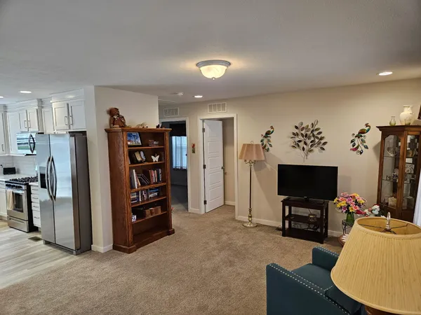 $174,900 | 6543 West Meadowlark Drive, Jenison, MI 49428