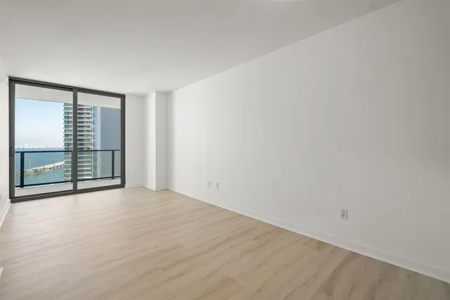 $3,300 | 501 Northeast 31st Street, Unit 2505, Miami, FL 33137