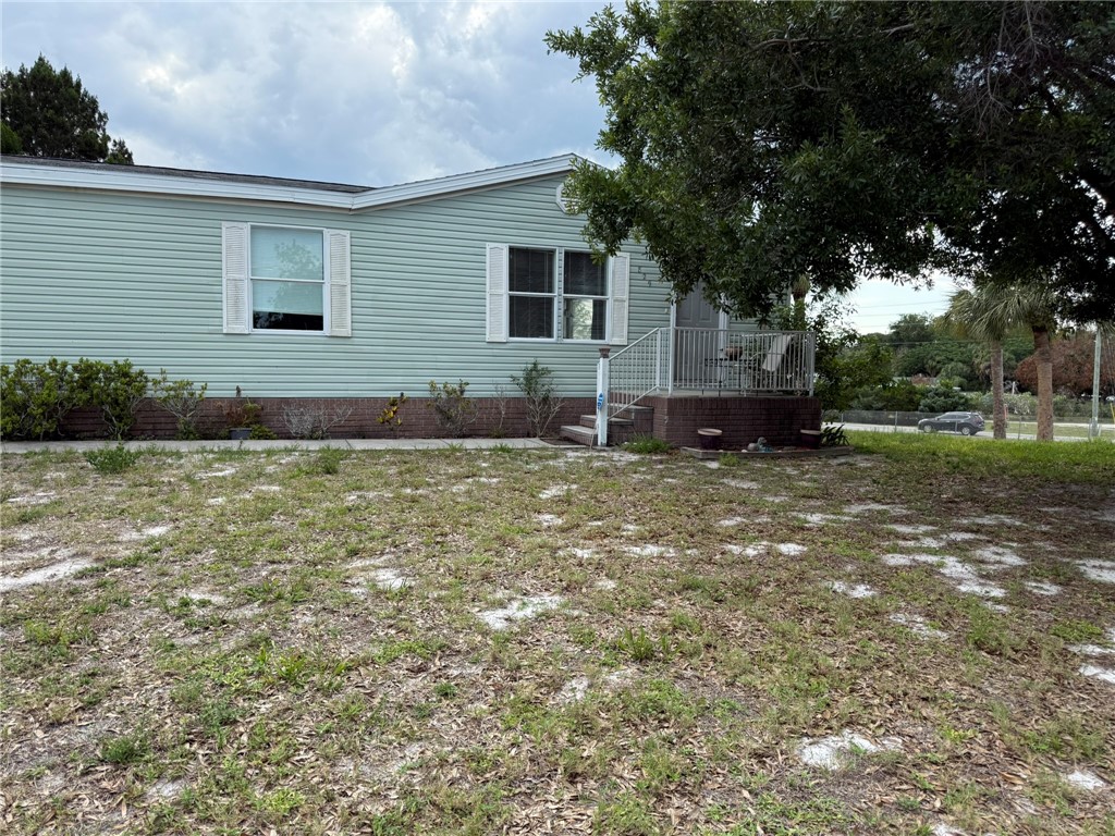 829 High Street Sebastian, FL 32958 - Photo 1 of 23