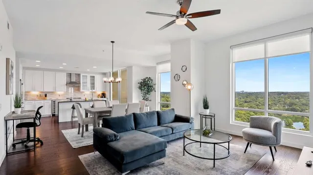 $2,242 | 205 12th Street Northeast, Unit REDBUD, Atlanta, GA 30309