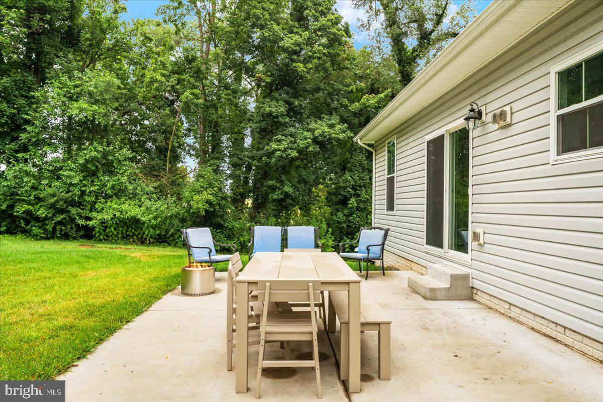 421 Ridge Road Berryville, VA 22611 - Photo 39 of 42 Gallery Image 39
