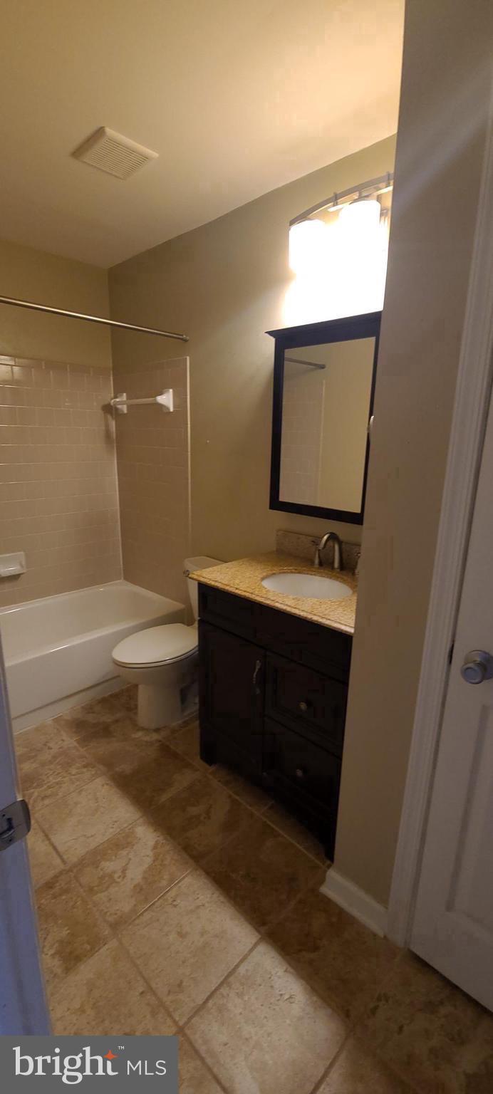 20958 Timber Ridge Terrace, Unit 201 Ashburn, VA 20147 - Photo 19 of 20