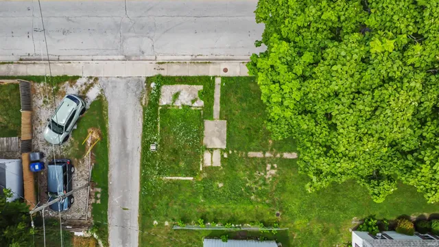 $9,995 | 113 West Gano Street, Kokomo, IN 46901