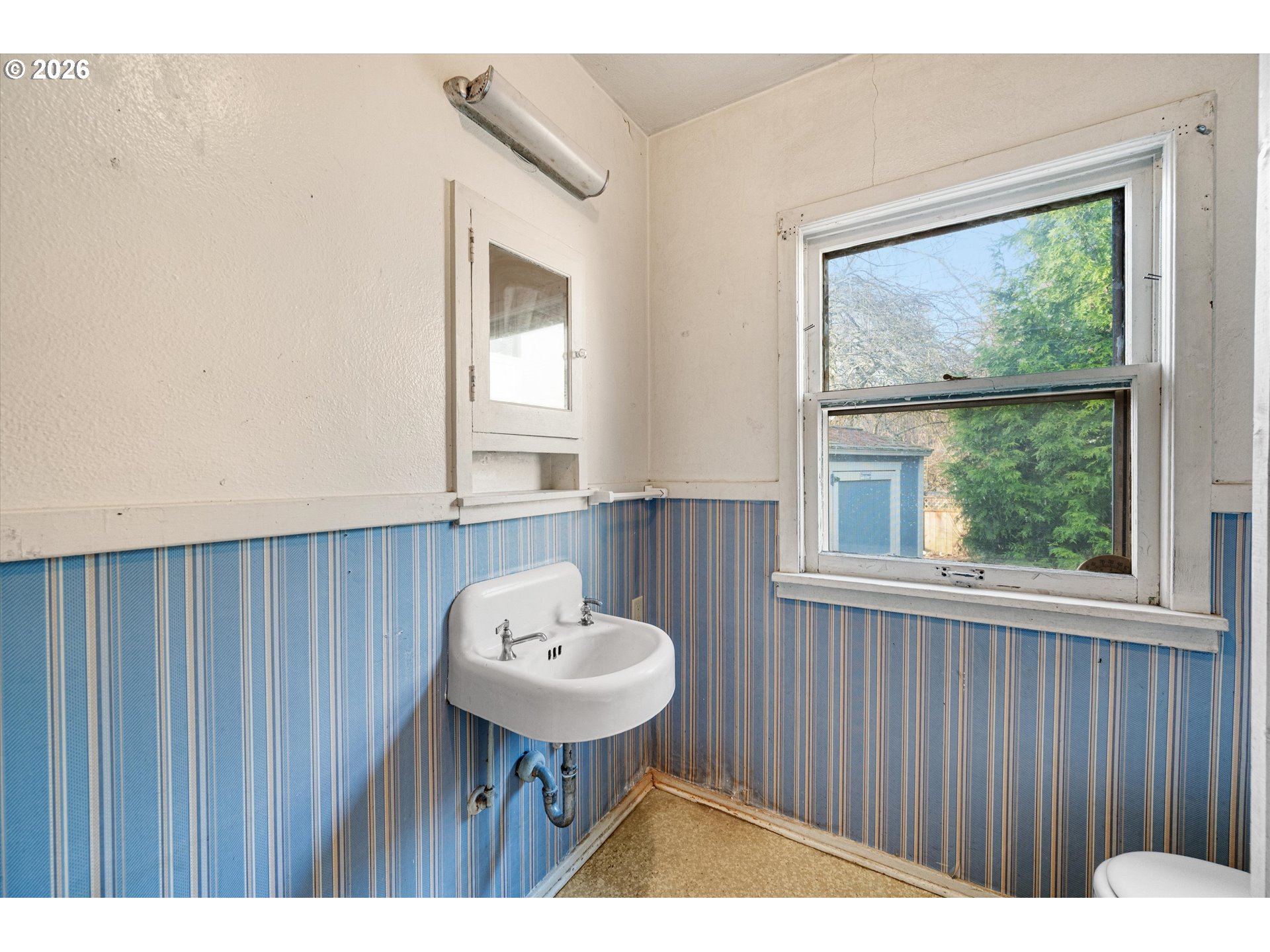 4635-4637 North Congress Avenue Portland, OR 97217 - Photo 15 of 33