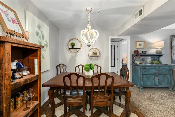 $179,900 | 12609 West 110th Terrace, Overland Park, KS 66210