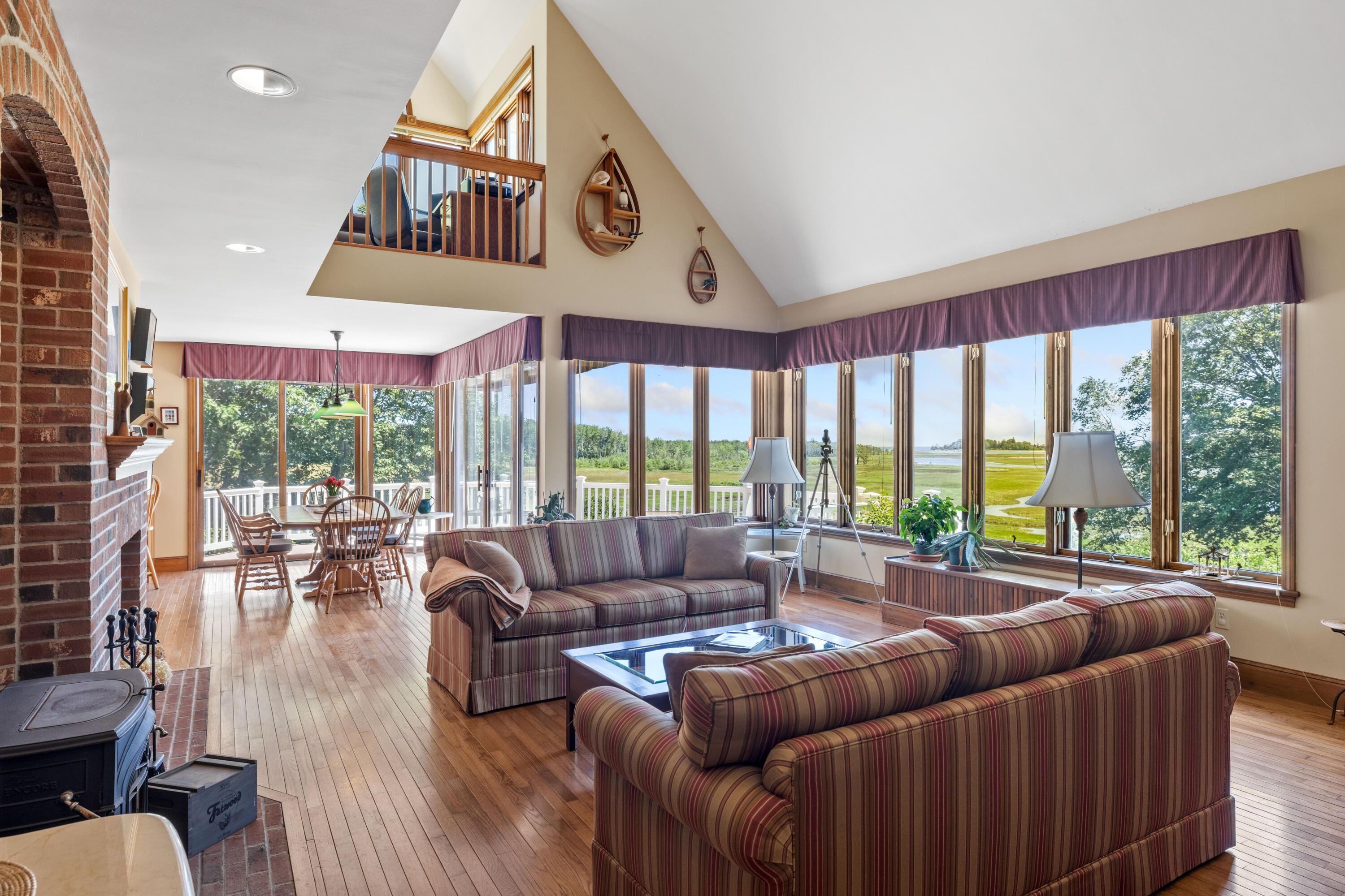 189 Mills Road Kennebunkport, ME 04046 - Photo 11 of 85 South facing windows