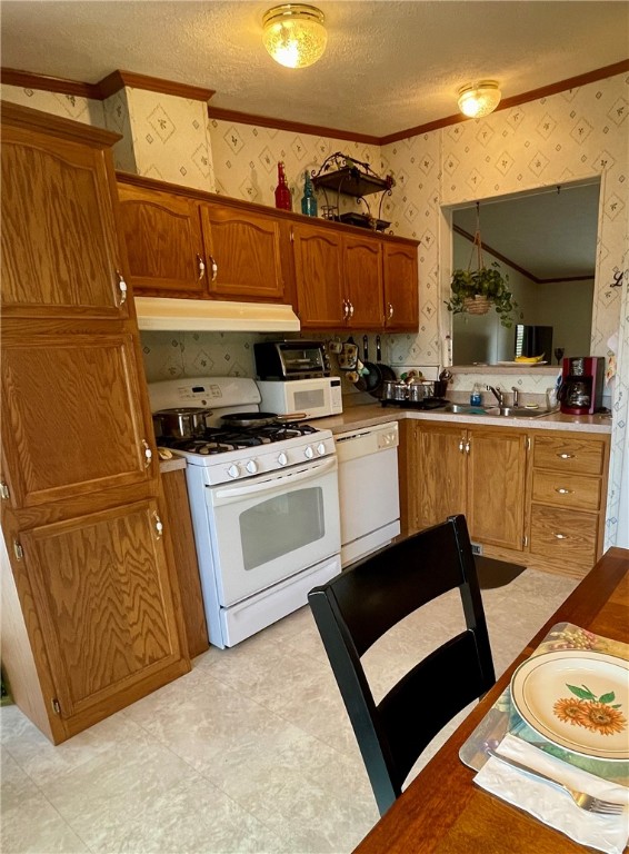 63 Reservoir Road Coventry, RI 02816 - Photo 13 of 24 Gallery Image 13