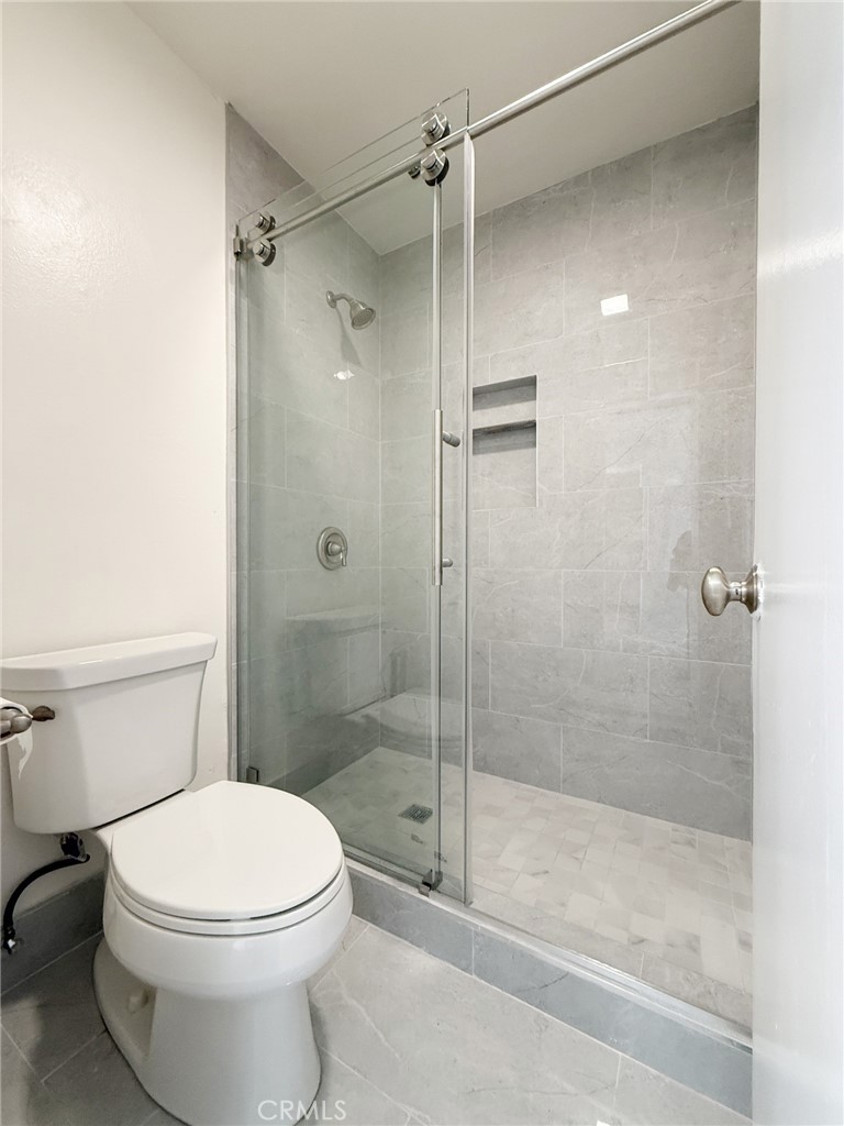 231 Springview Irvine, CA 92620 - Photo 12 of 23