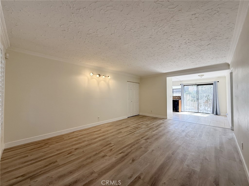 231 Springview Irvine, CA 92620 - Photo 3 of 23