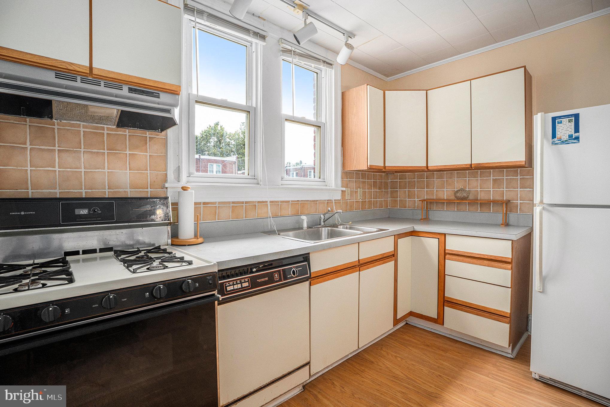 22 Roumfort Road Philadelphia, PA 19119 - Photo 19 of 40 Kitchen