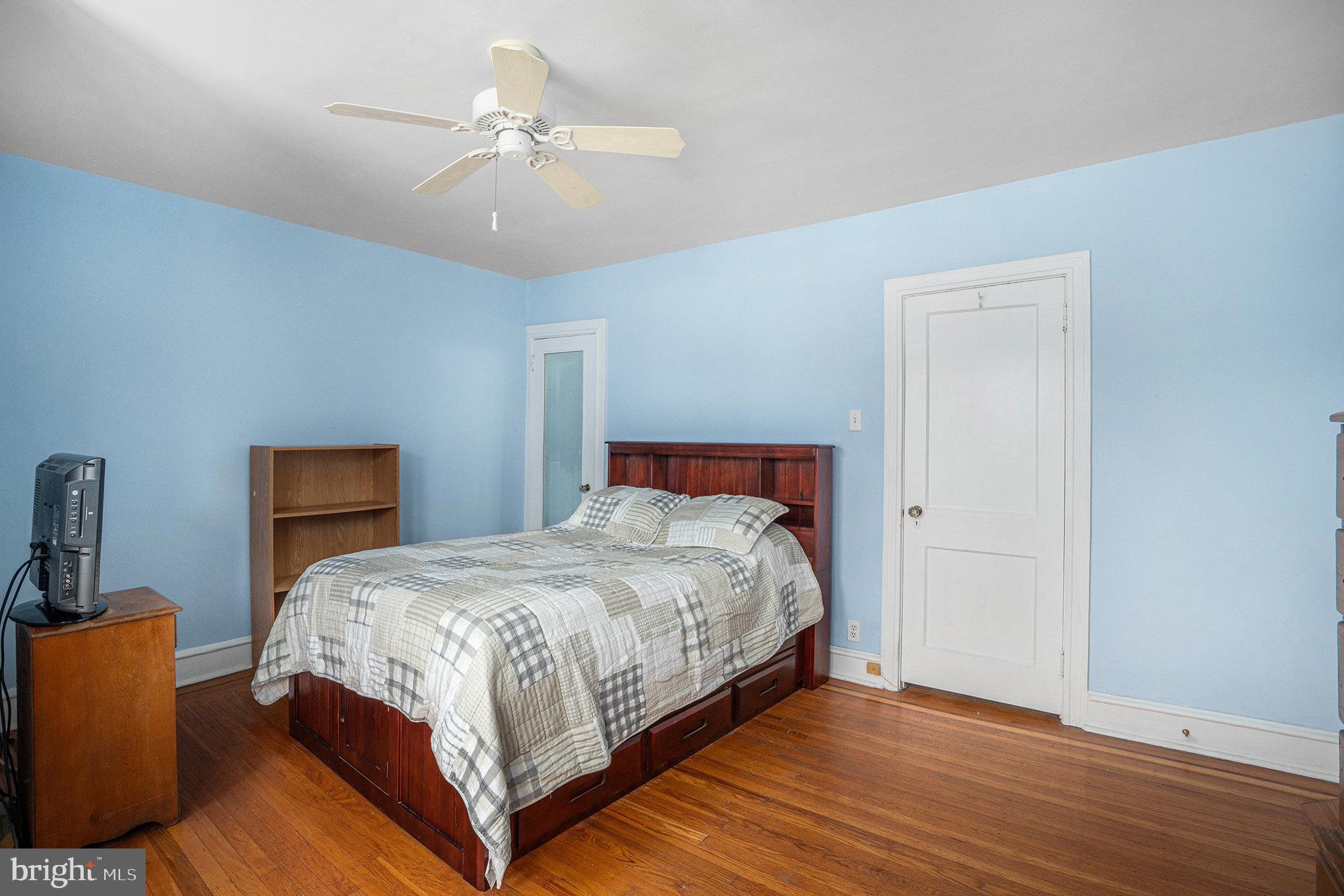 22 Roumfort Road Philadelphia, PA 19119 - Photo 24 of 40 Main Bedroom