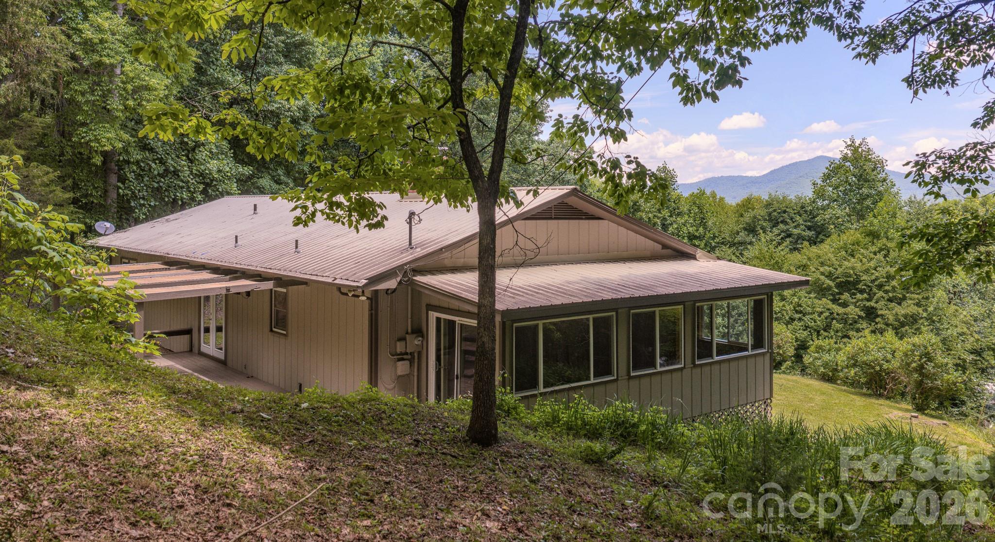 35 Coweeta Ridge Otto, NC 28763 - Photo 3 of 48