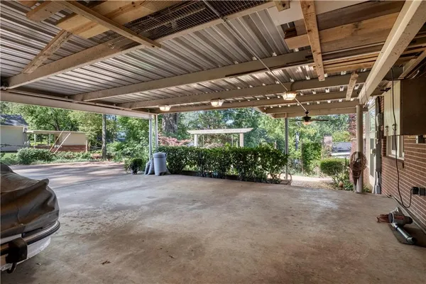 $475,000 | 512 Williamsburg Drive, Dalton, GA 30720