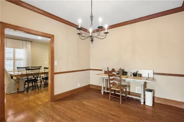 $475,000 | 512 Williamsburg Drive, Dalton, GA 30720