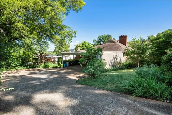 $475,000 | 512 Williamsburg Drive, Dalton, GA 30720