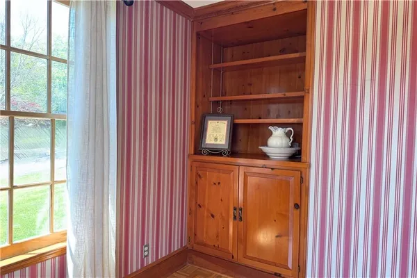 $475,000 | 512 Williamsburg Drive, Dalton, GA 30720