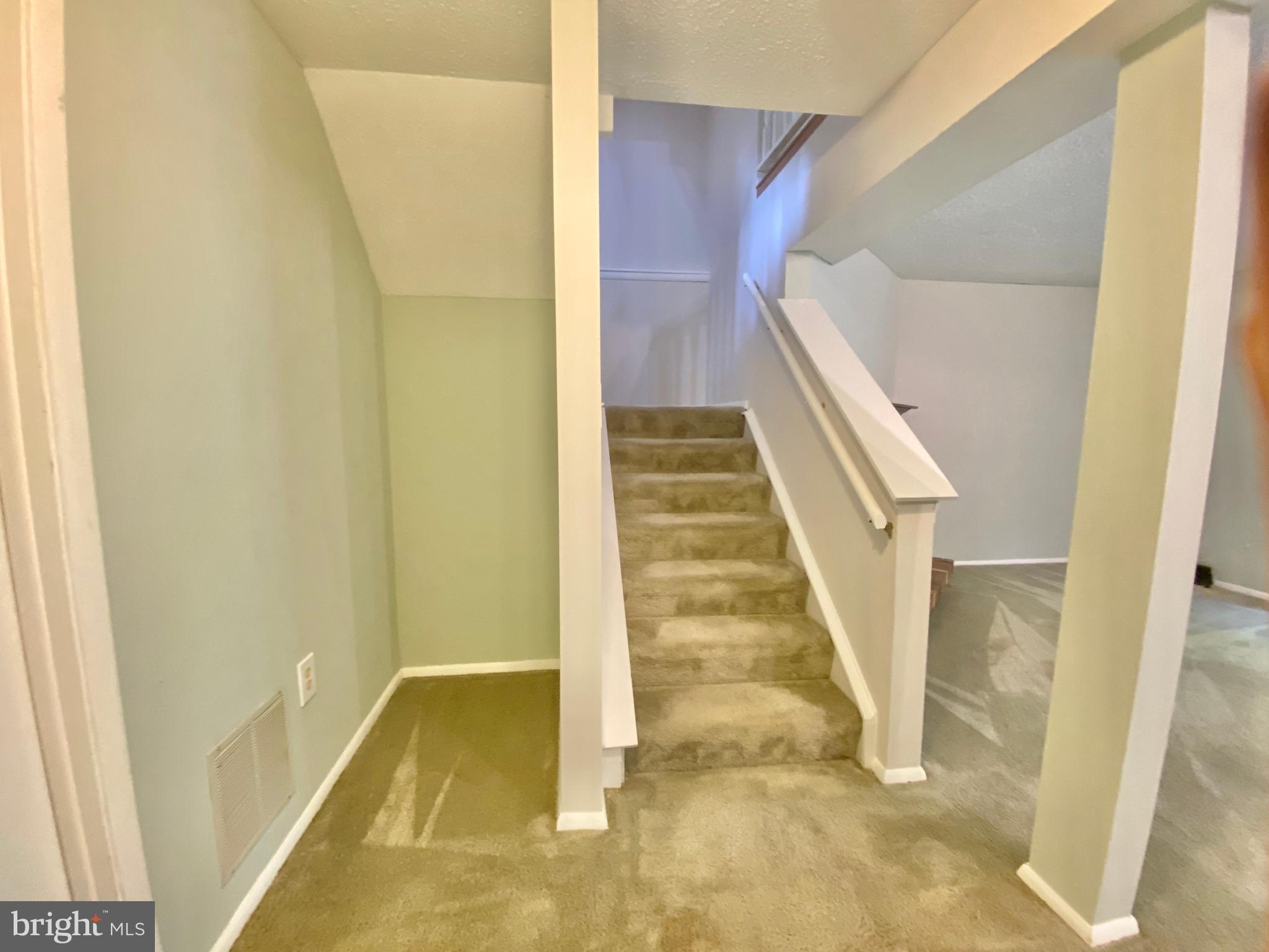 6212 Hillside Road Springfield, VA 22152 - Photo 27 of 36 Steps down to basement with nook