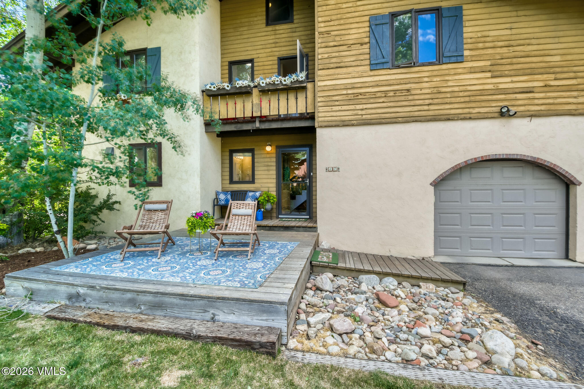 87 Deer Run Eagle-Vail, CO 81620 - Photo 3 of 36 87 deer run - MLS Sized - 008 - 04 Exter