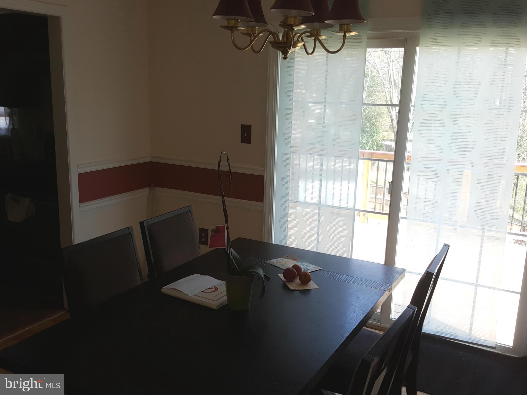13701 Gilbert Road Woodbridge, VA 22193 - Photo 2 of 27 Dining Room