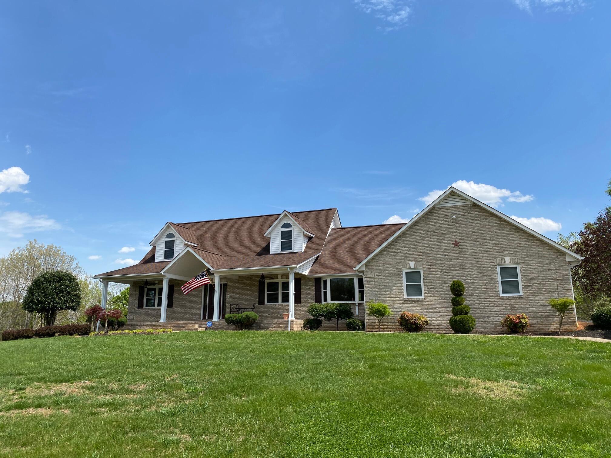 433 Hamilton Road Bassett, VA 24055 - Photo 1 of 93 front