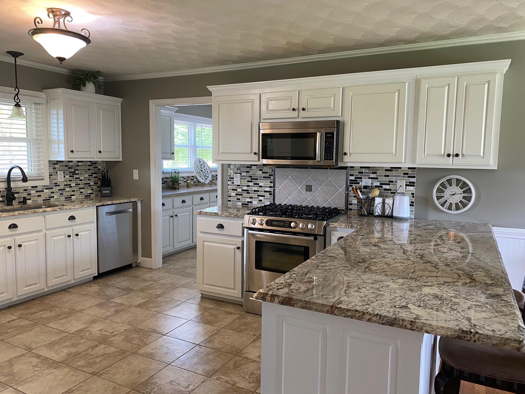 433 Hamilton Road Bassett, VA 24055 - Photo 42 of 93 43