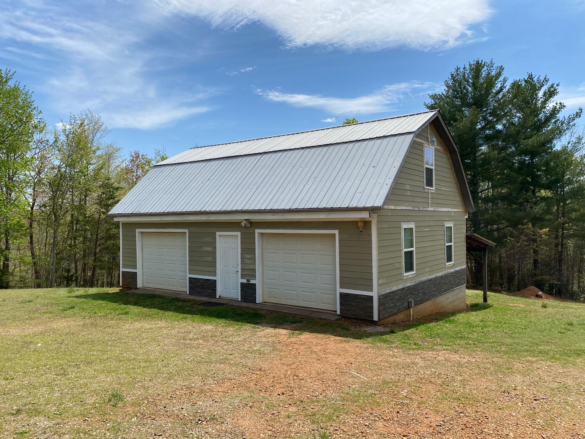 433 Hamilton Road Bassett, VA 24055 - Photo 9 of 93 9
