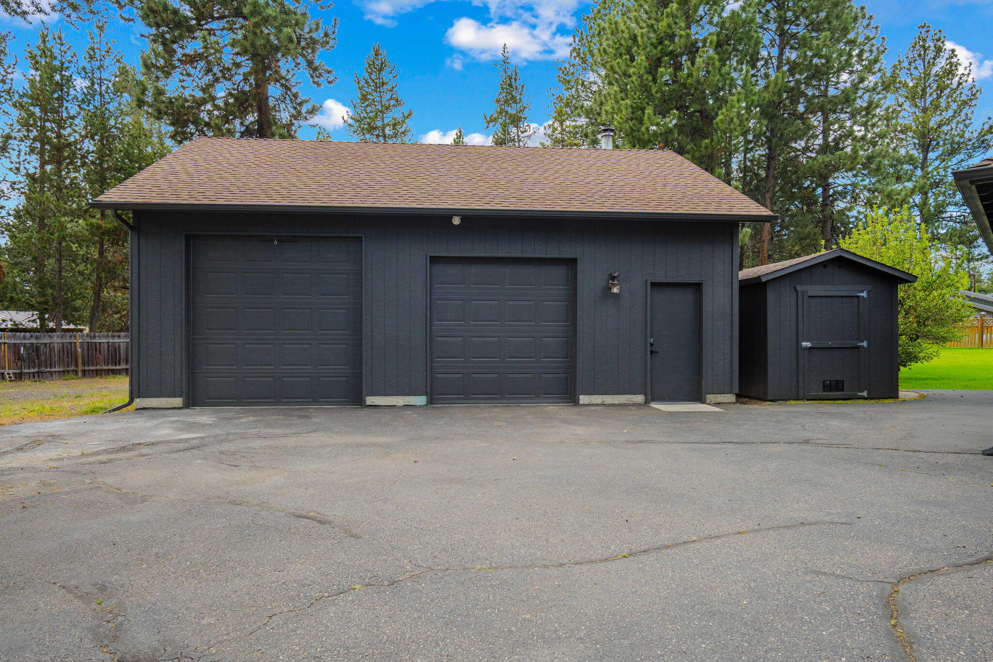 55965 Blue Eagle Road Bend, OR 97707 - Photo 25 of 44 Detached oversized 2 car garage/shop.