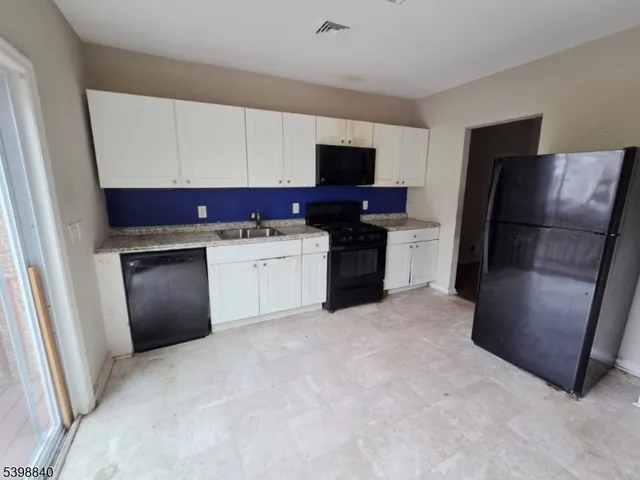 $445,900 | 541 Fulton Street, Elizabeth Port, NJ 07206