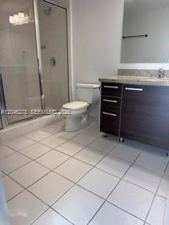 185 Southwest 7th Street, Unit 3009 Miami, FL 33130 - Photo 16 of 19 Second Bathroom