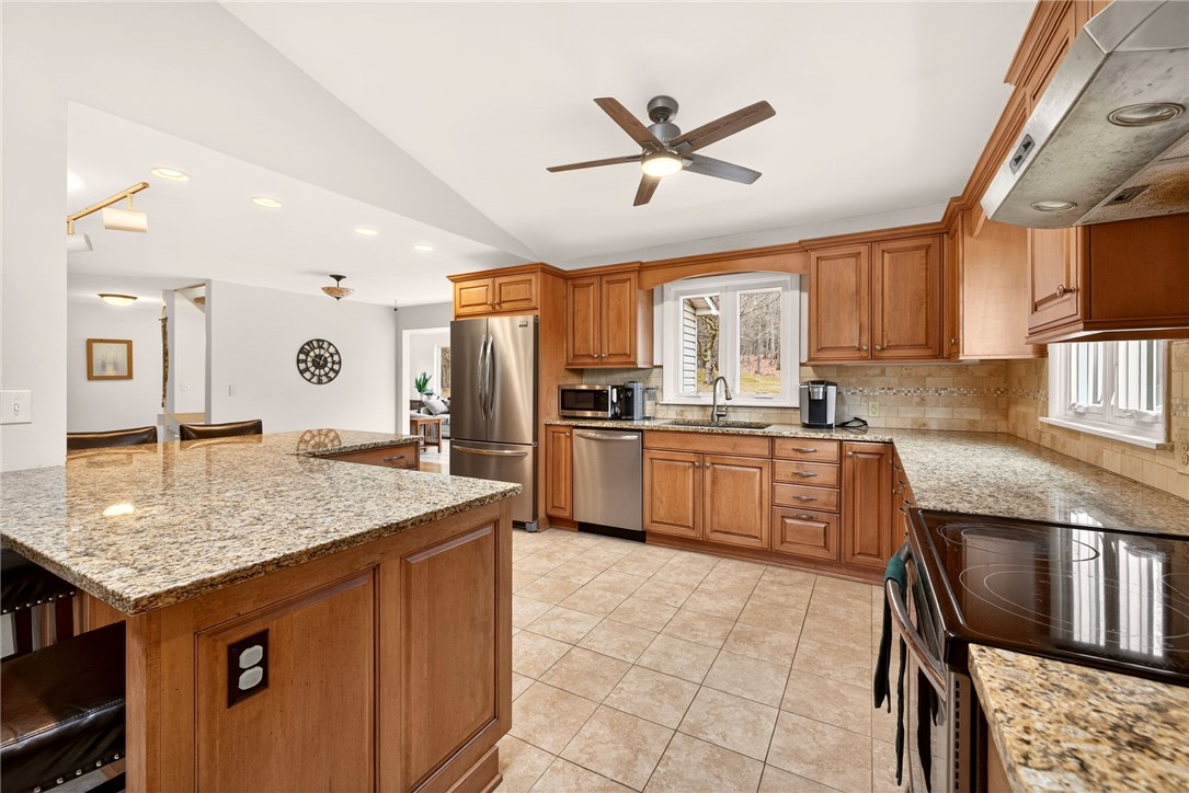 7750 N Road Victor, NY 14564 - Photo 22 of 47