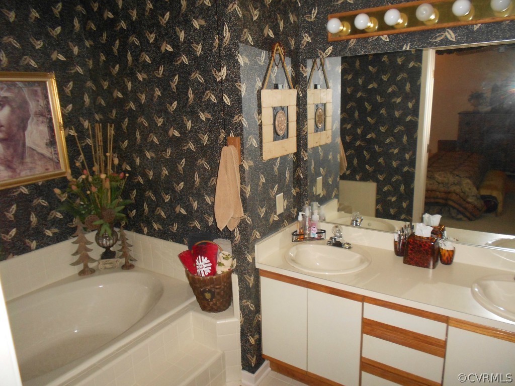 2504 Cox Road Henrico, VA 23233 - Photo 15 of 23 Gallery Image 15