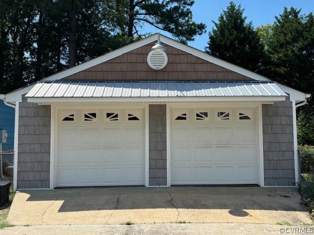 7604 Alvarado Road Henrico, VA 23229 - Photo 3 of 20 Gallery Image 3
