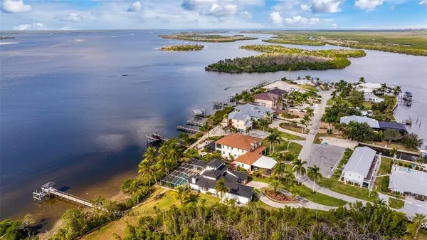 $2,598,000 | 12201 Shoreview Drive, Cape Coral, FL 33993