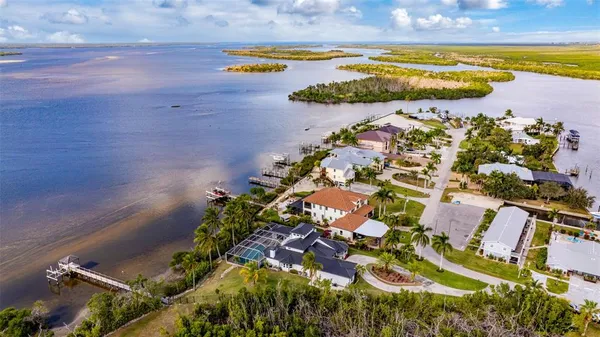 $2,598,000 | 12201 Shoreview Drive, Cape Coral, FL 33993