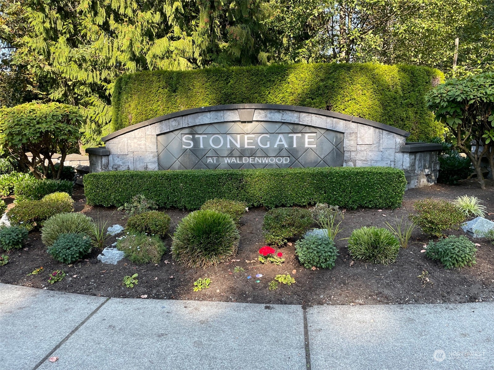 11216 39th Drive Southeast Everett, WA 98208 - Photo 36 of 40 a view of a garden