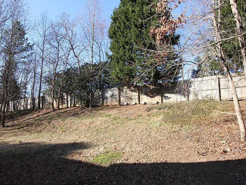 8504 Bayshore Court Raleigh, NC 27613 - Photo 20 of 21 Backyard