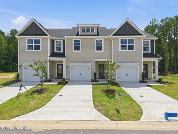 $289,899 | 234 Elijah Way, Unit 9, Vass, NC 28394