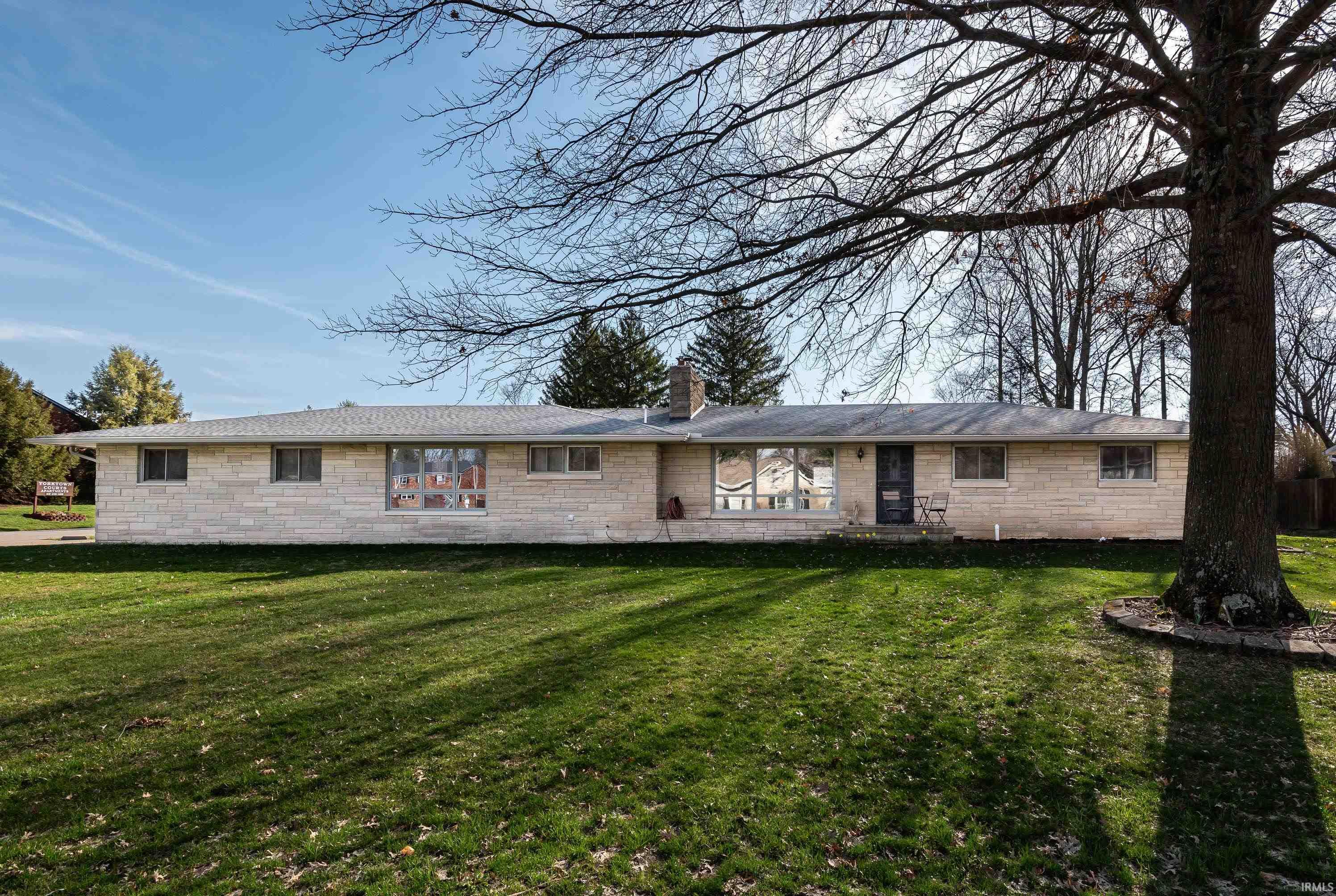 101 South Heritage Road Bloomington, IN 47408 - Photo 1 of 34 Gallery Image 1