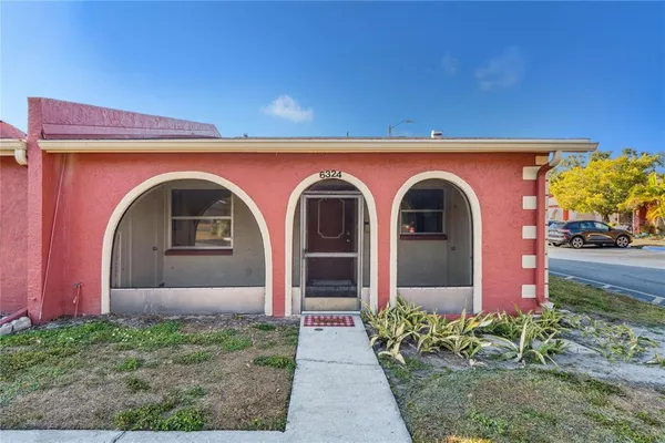 $210,000 | 6324 Bonnie Bay Circle North, Pinellas Park, FL 33781