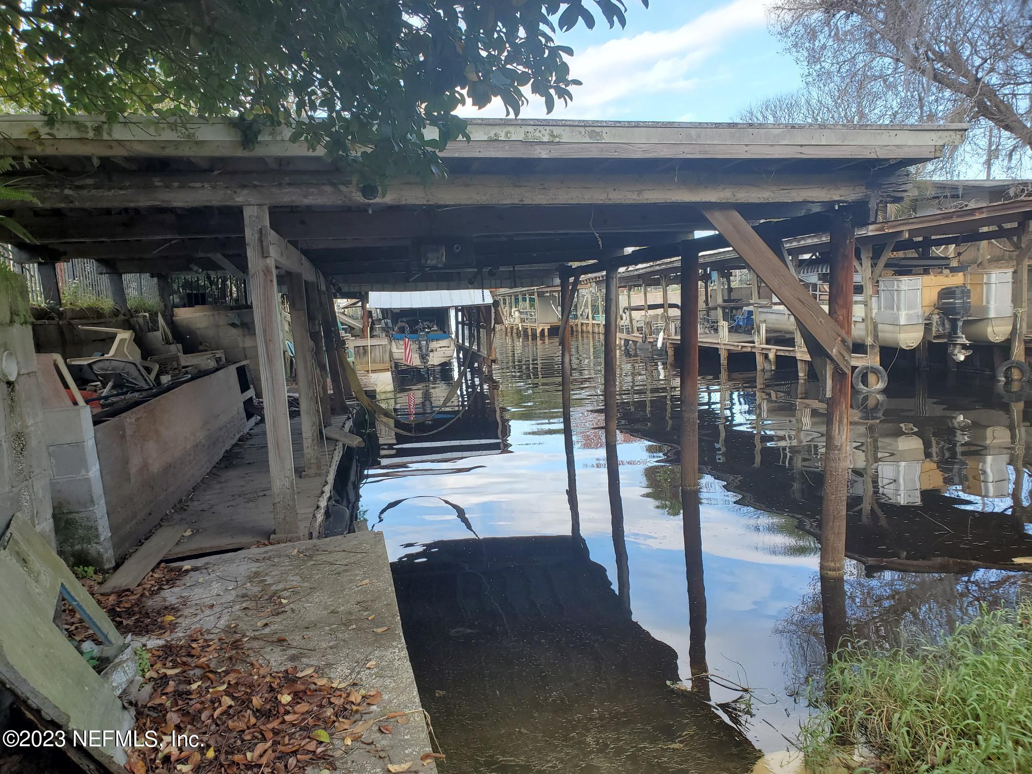 202 Browns Fish Camp Road Crescent City, FL 32112 - Photo 4 of 11 202 - Boatslip