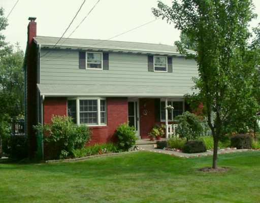 1027 Linden Road Eighty Four, PA 15330 - Photo 1 of 8
