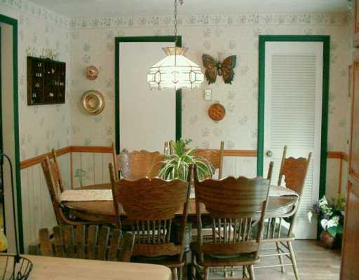 1027 Linden Road Eighty Four, PA 15330 - Photo 2 of 8