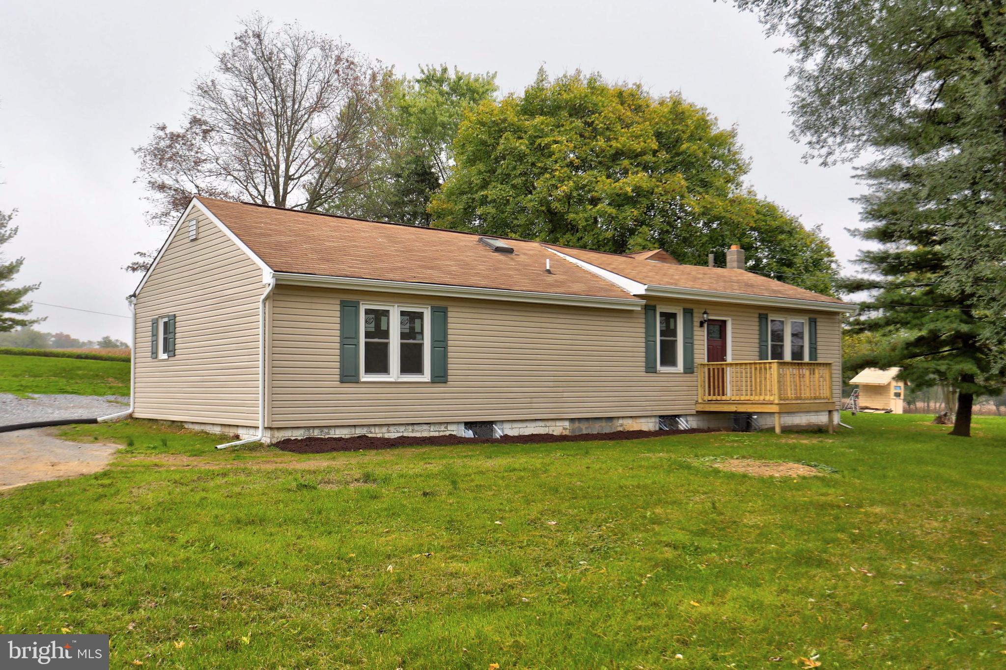 2077 North Colebrook Road Manheim, PA 17545 - Photo 1 of 27