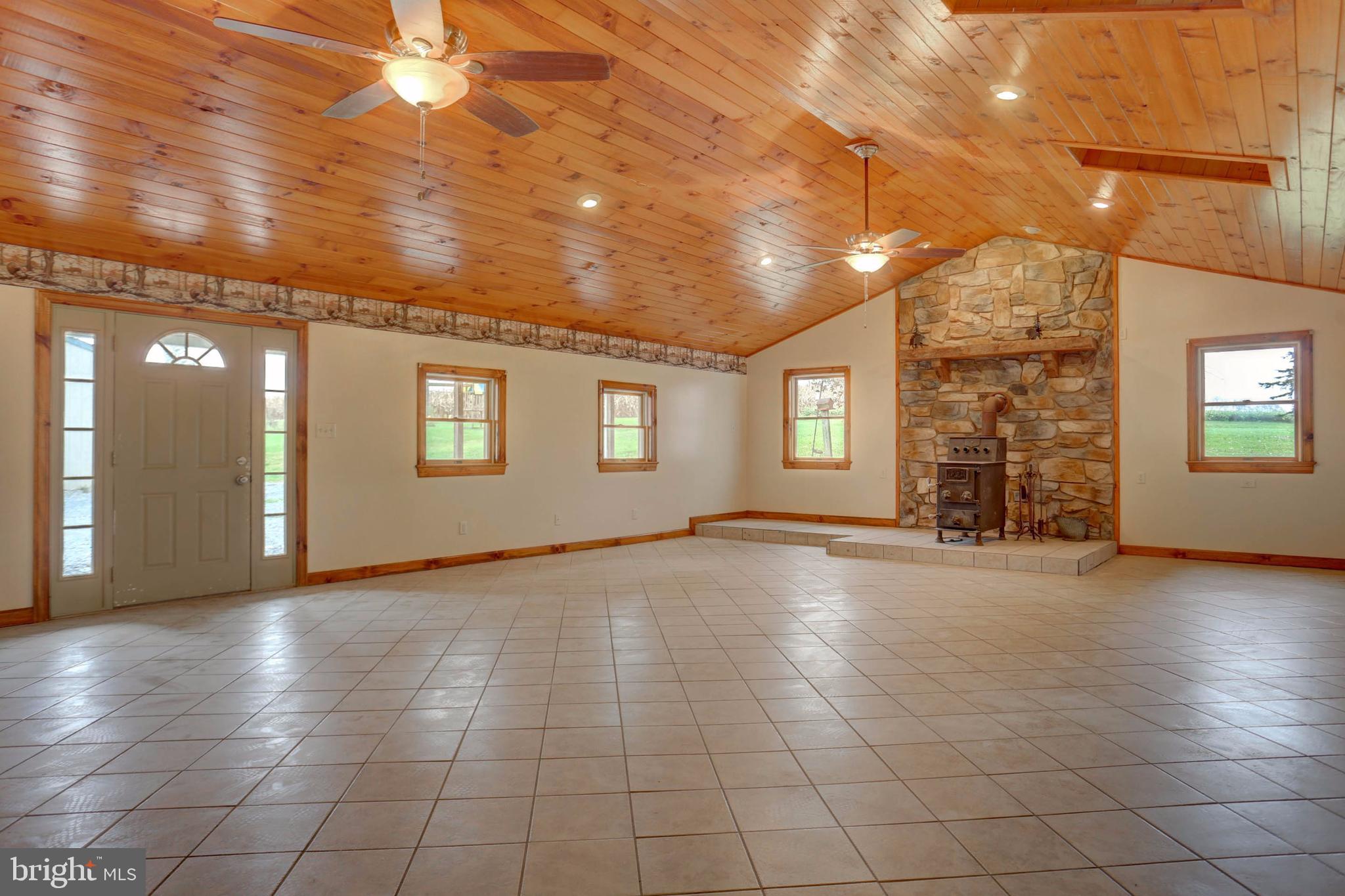 2077 North Colebrook Road Manheim, PA 17545 - Photo 22 of 27