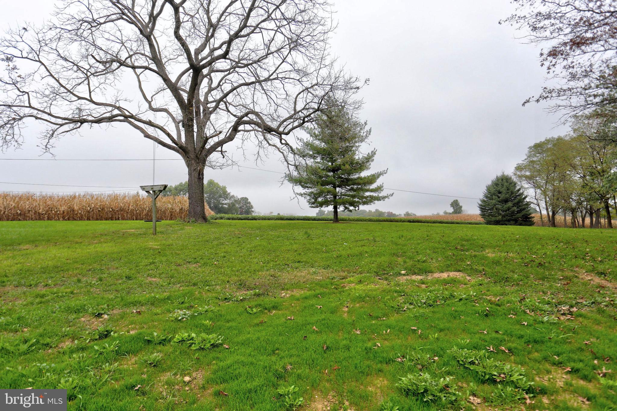 2077 North Colebrook Road Manheim, PA 17545 - Photo 4 of 27